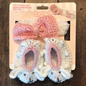 New infant headband and booties